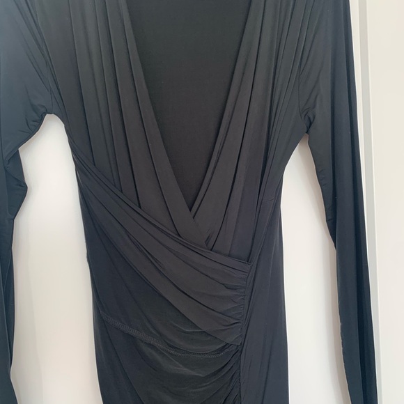 Line Dress - Picture 3 of 4